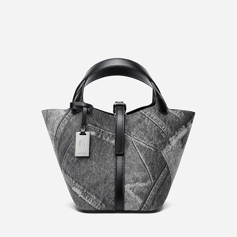 Jennie Bag – Versatile Bucket with Drawstring Pocket